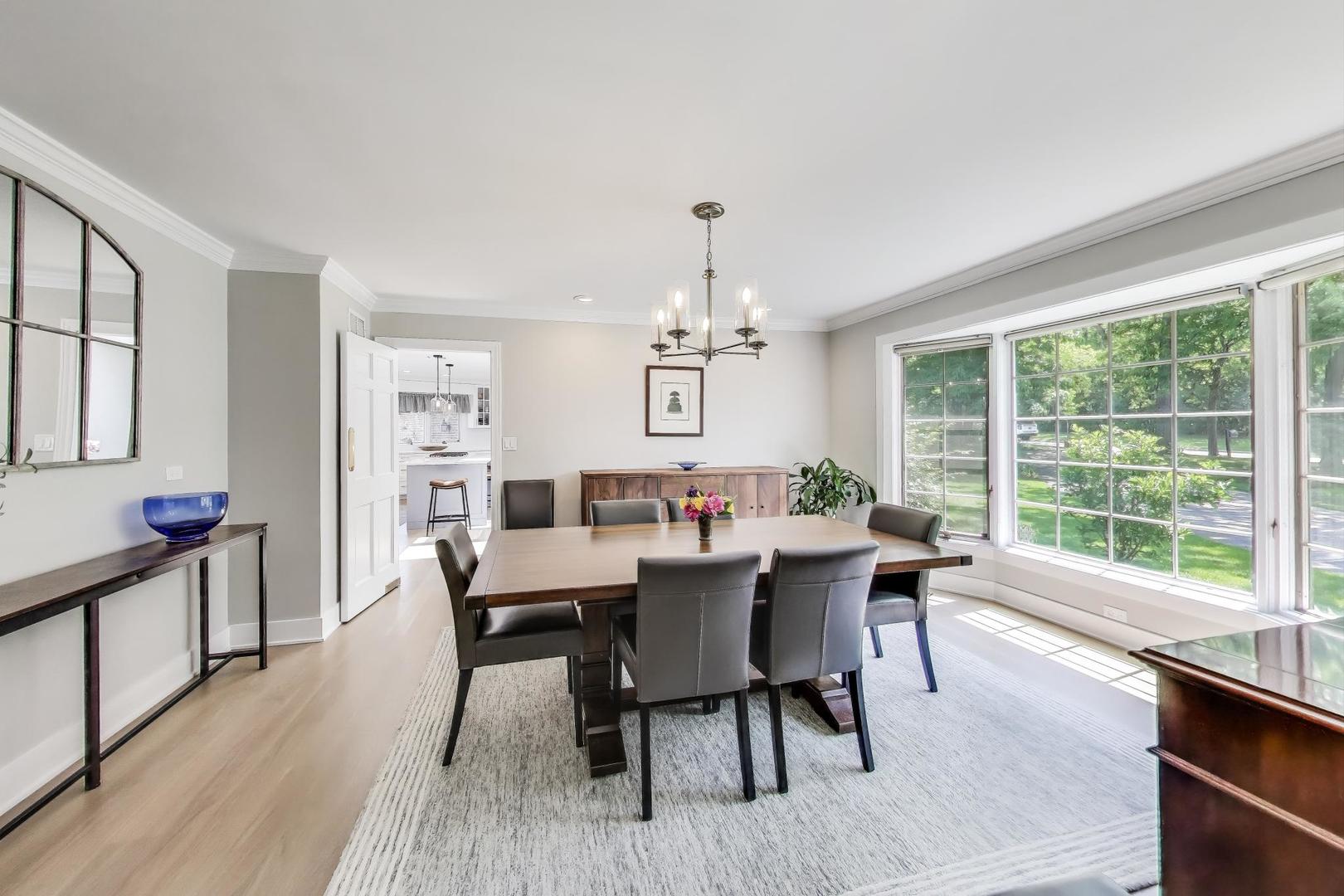 1710 Devonshire Lane Lake Forest, IL 60045 - Photo 8 of 43