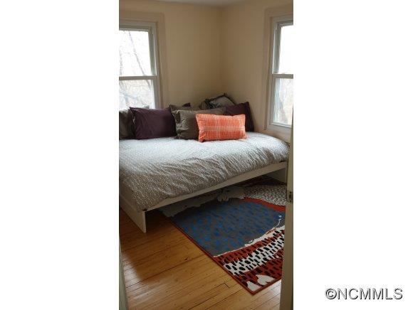 60 Naples Road Asheville, NC 28804 - Photo 11 of 18 Gallery Image 11