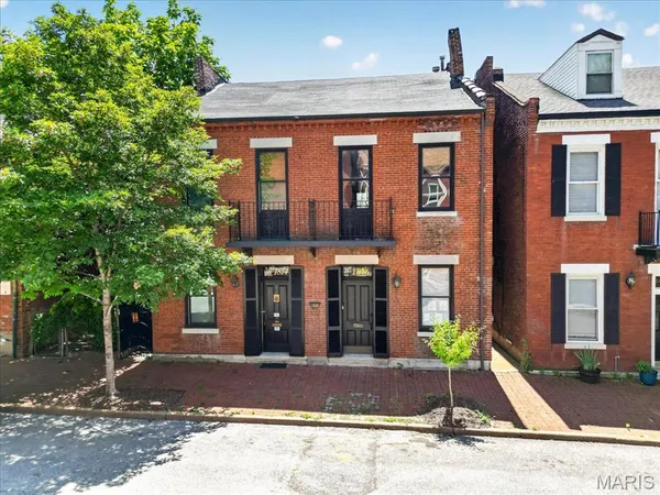 $450,000 | 1816 South 8th Street, St. Louis, MO 63104