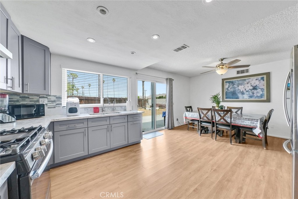 2111 Whitestone Drive Riverside, CA 92506 - Photo 16 of 48