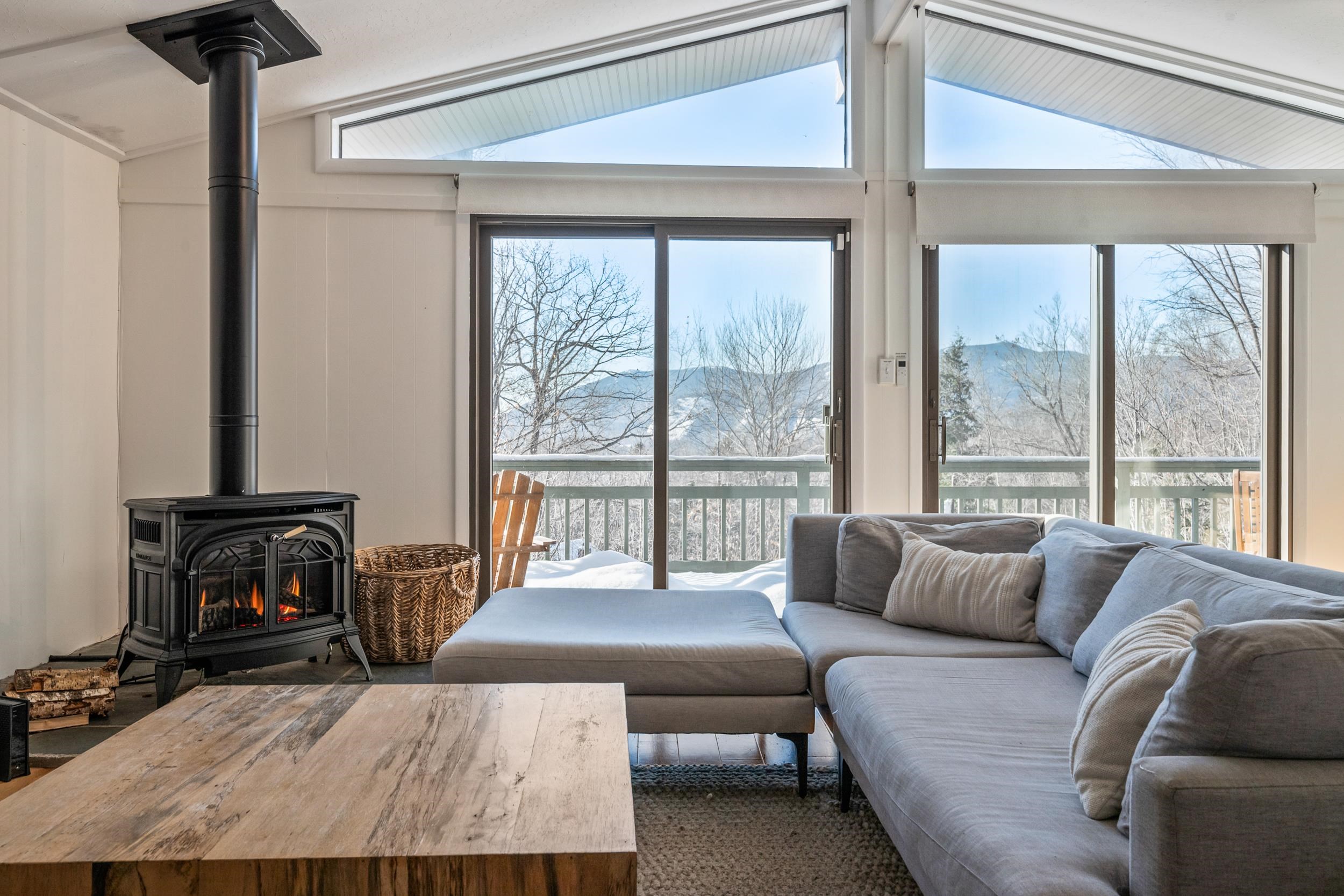 104 Alpstrausse Bartlett, NH 03845 - Photo 5 of 44