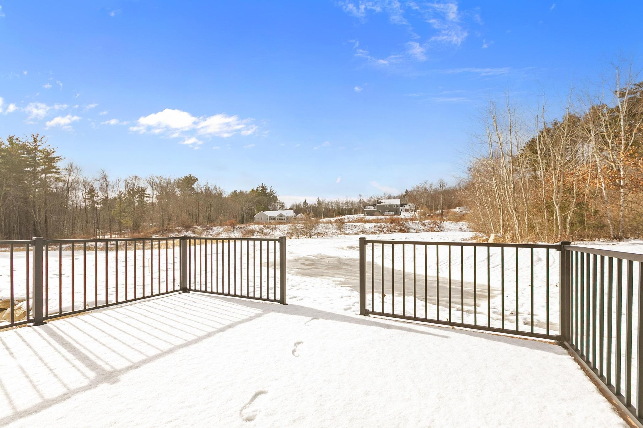 343 Island Pond Road Derry, NH 03038 - Photo 38 of 46