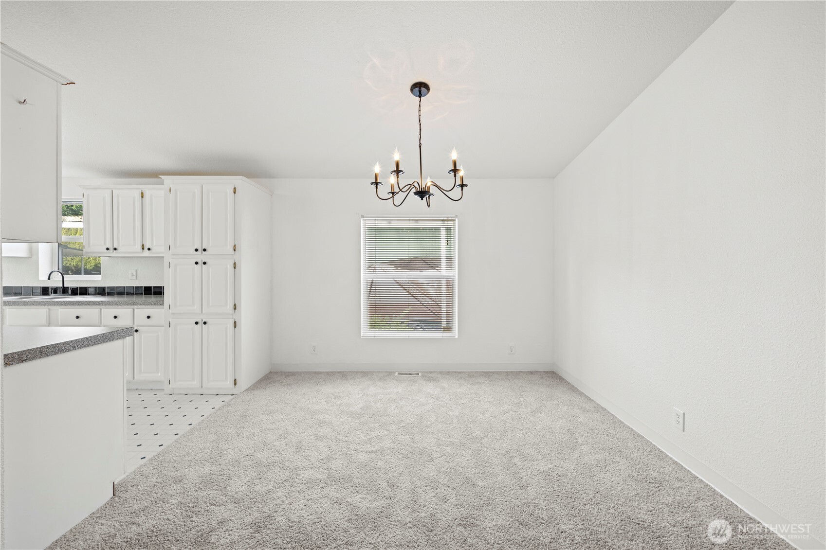 11100 4th Avenue West, Unit 22 Everett, WA 98204 - Photo 12 of 29