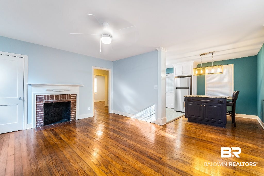 5204 Greenwood Lane Mobile, AL 36608 - Photo 3 of 17