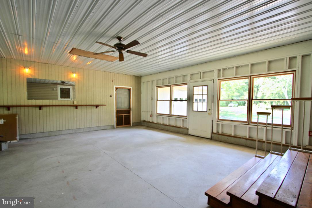 1138 Walnut Shade Road Dover, DE 19901 - Photo 3 of 34 Gallery Image 3