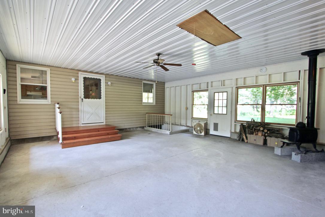 1138 Walnut Shade Road Dover, DE 19901 - Photo 4 of 34 Gallery Image 4