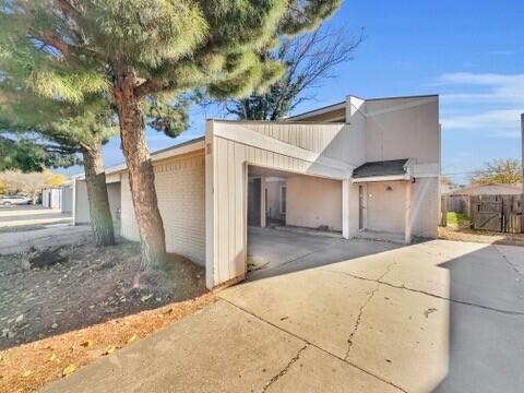 4313 53rd Unit B front