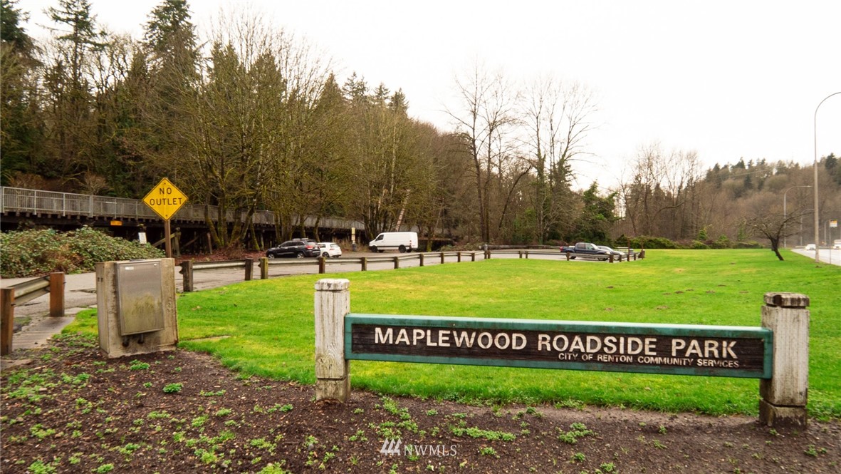 3436 Southeast 5th Street Renton, WA 98058 - Photo 27 of 28 a view of park