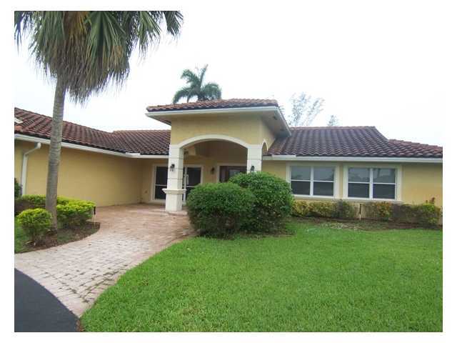 22699 Wilderness Way Boca Raton, FL 33428 - Photo 1 of 20 Primary Photo