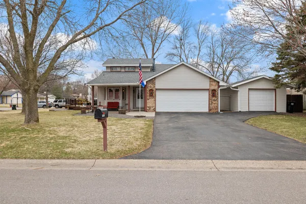 $399,900 | 11807 Pennsylvania Avenue North, Champlin, MN 55316