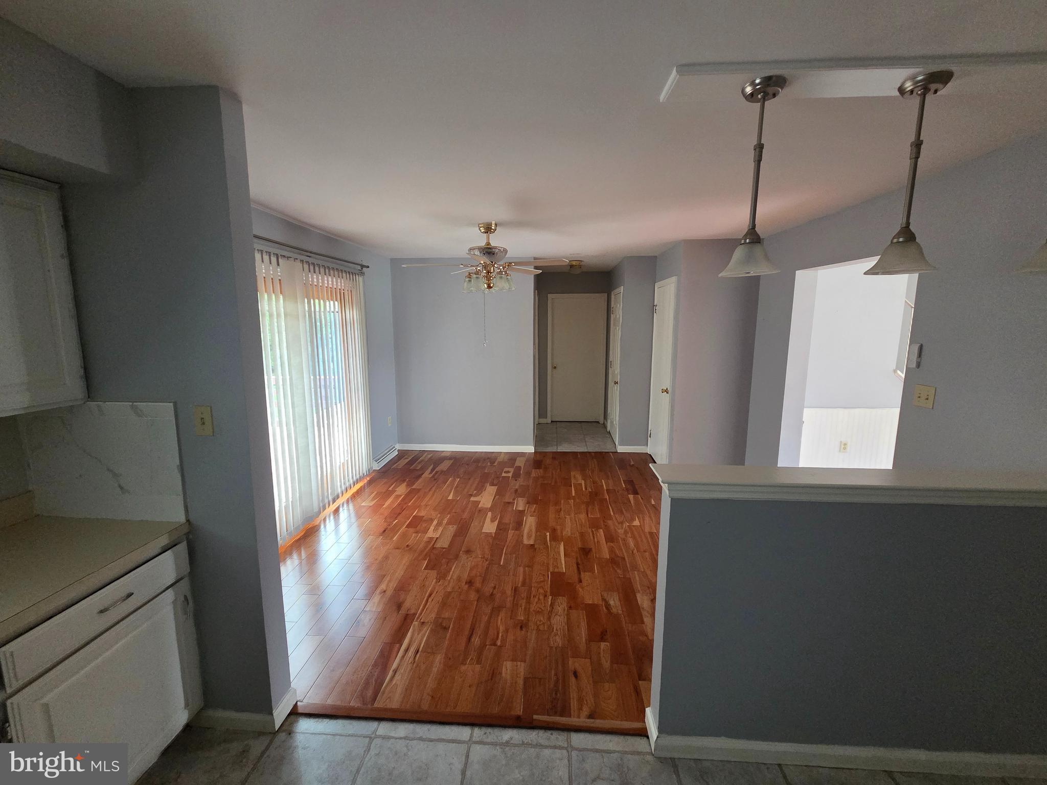 945 Timber Lane Sinking Spring, PA 19608 - Photo 4 of 13 Gallery Image 4