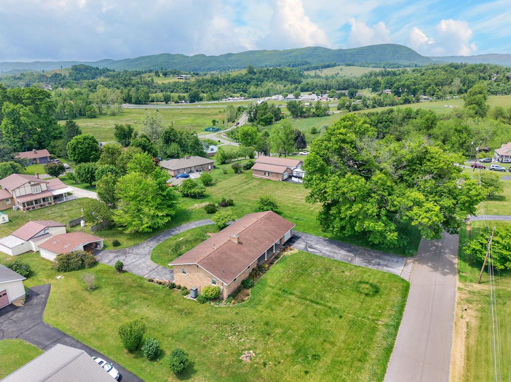 348 Greystone Road Marion, VA 24354 - Photo 53 of 56 Gallery Image 53
