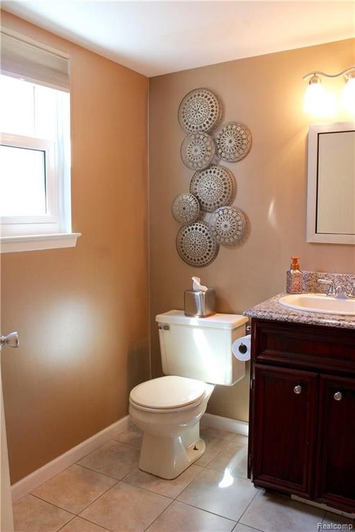175 Arlington Drive Rochester, MI 48307 - Photo 9 of 26