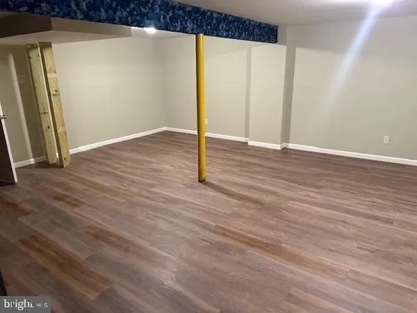 $2,100 | 3304 Golf View Drive, Newark, DE 19702
