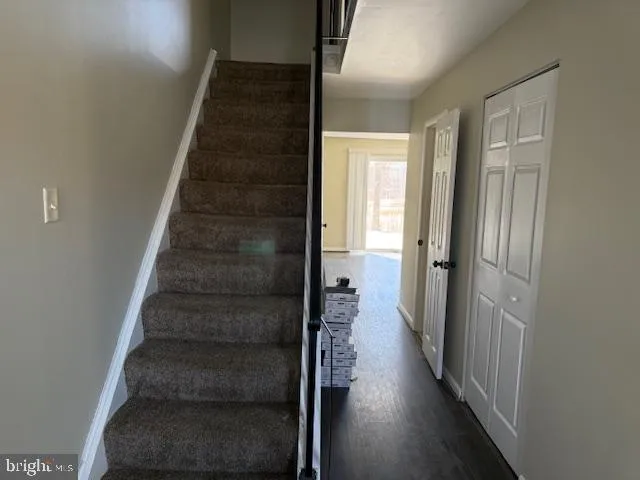 $2,100 | 3304 Golf View Drive, Newark, DE 19702