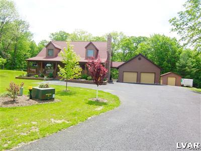 8756 South Loop Road Slatington, PA 18080 - Photo 1 of 25 Gallery Image 1