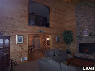 8756 South Loop Road Slatington, PA 18080 - Photo 12 of 25 Gallery Image 12