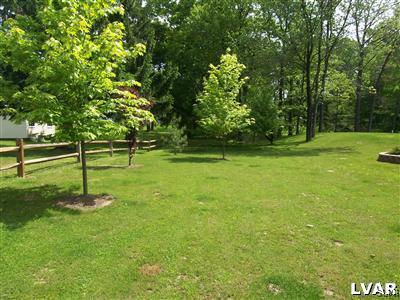 8756 South Loop Road Slatington, PA 18080 - Photo 3 of 25 Gallery Image 3