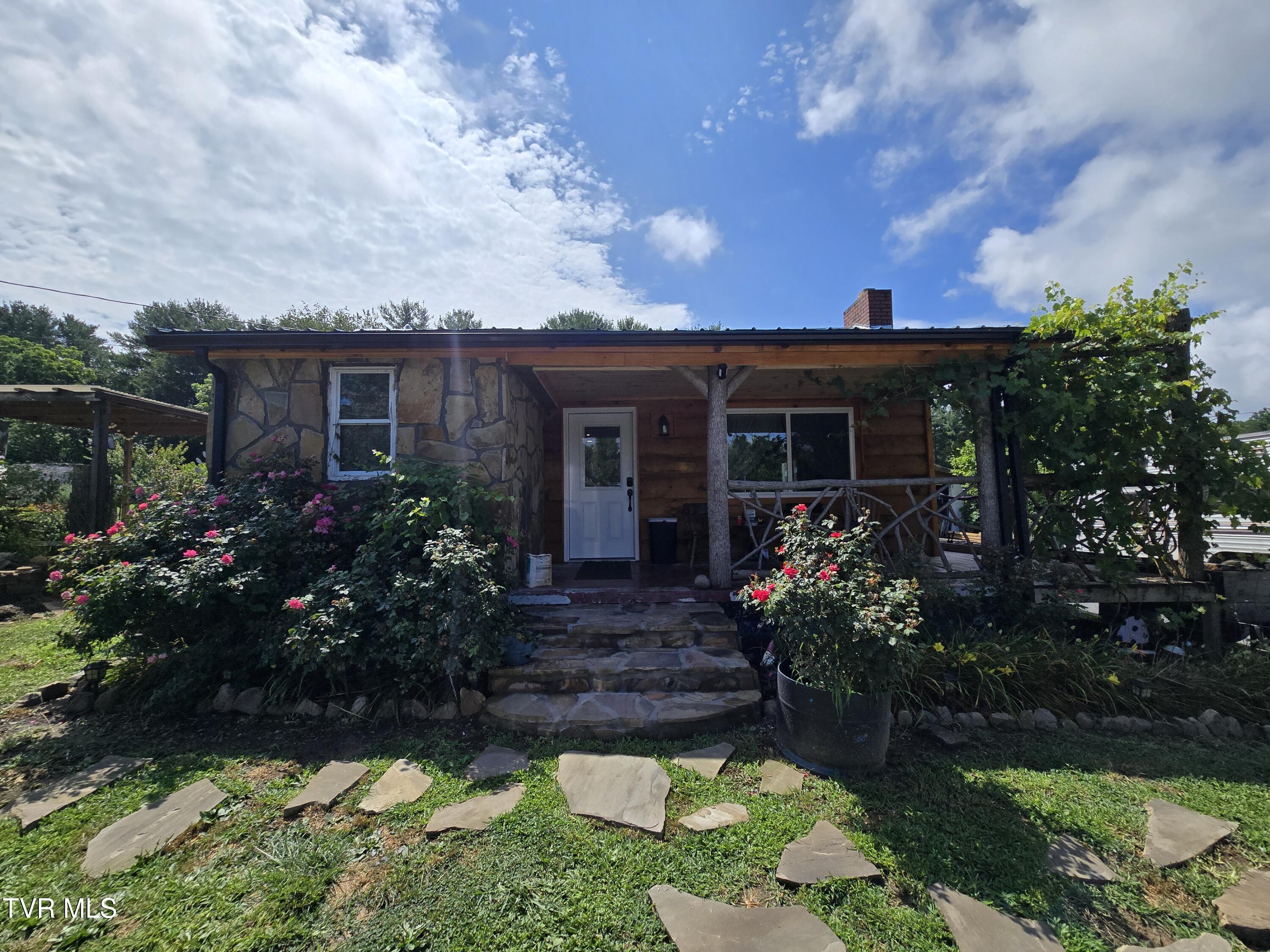 373 Cedar Grove Road Johnson City, TN 37601 - Photo 1 of 41 20250710_110934