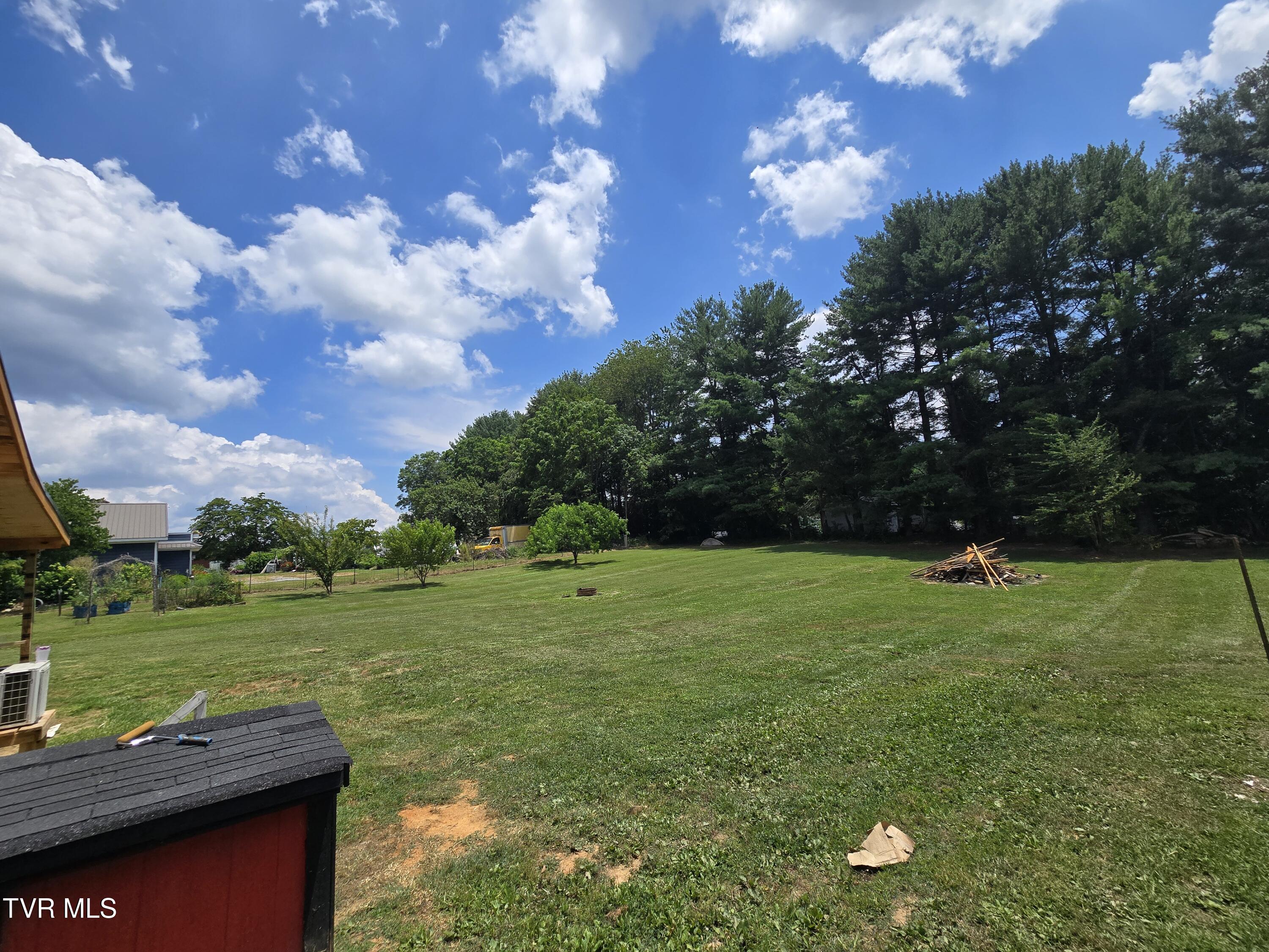 373 Cedar Grove Road Johnson City, TN 37601 - Photo 18 of 41 20250709_131644