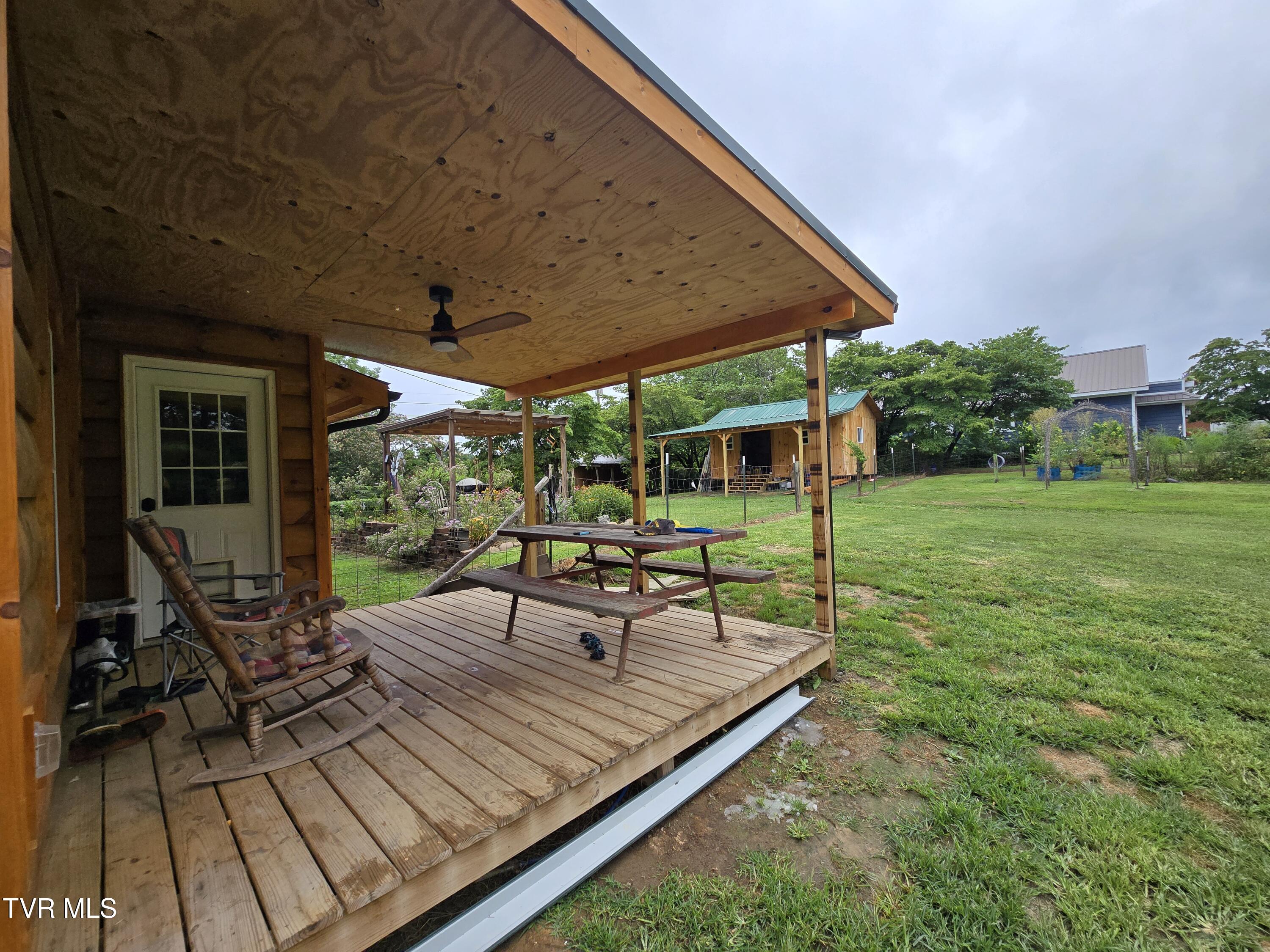 373 Cedar Grove Road Johnson City, TN 37601 - Photo 19 of 41 20250710_103354