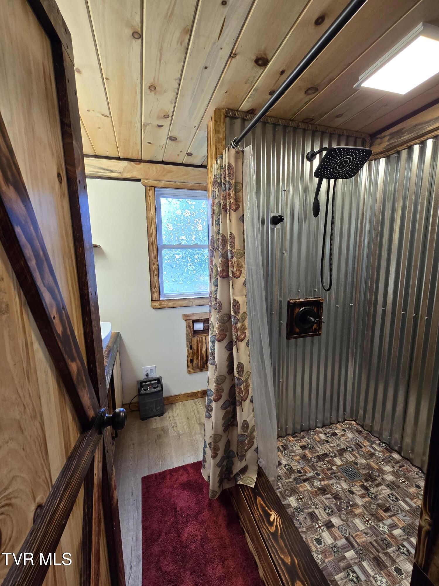 373 Cedar Grove Road Johnson City, TN 37601 - Photo 36 of 41 20250710_104614