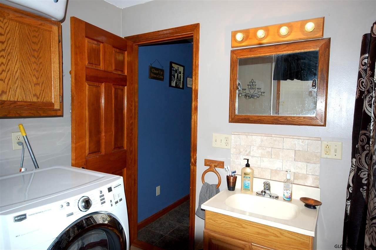 173 New Turnpike Road Troy, NY 12182 - Photo 19 of 25 Photo 19