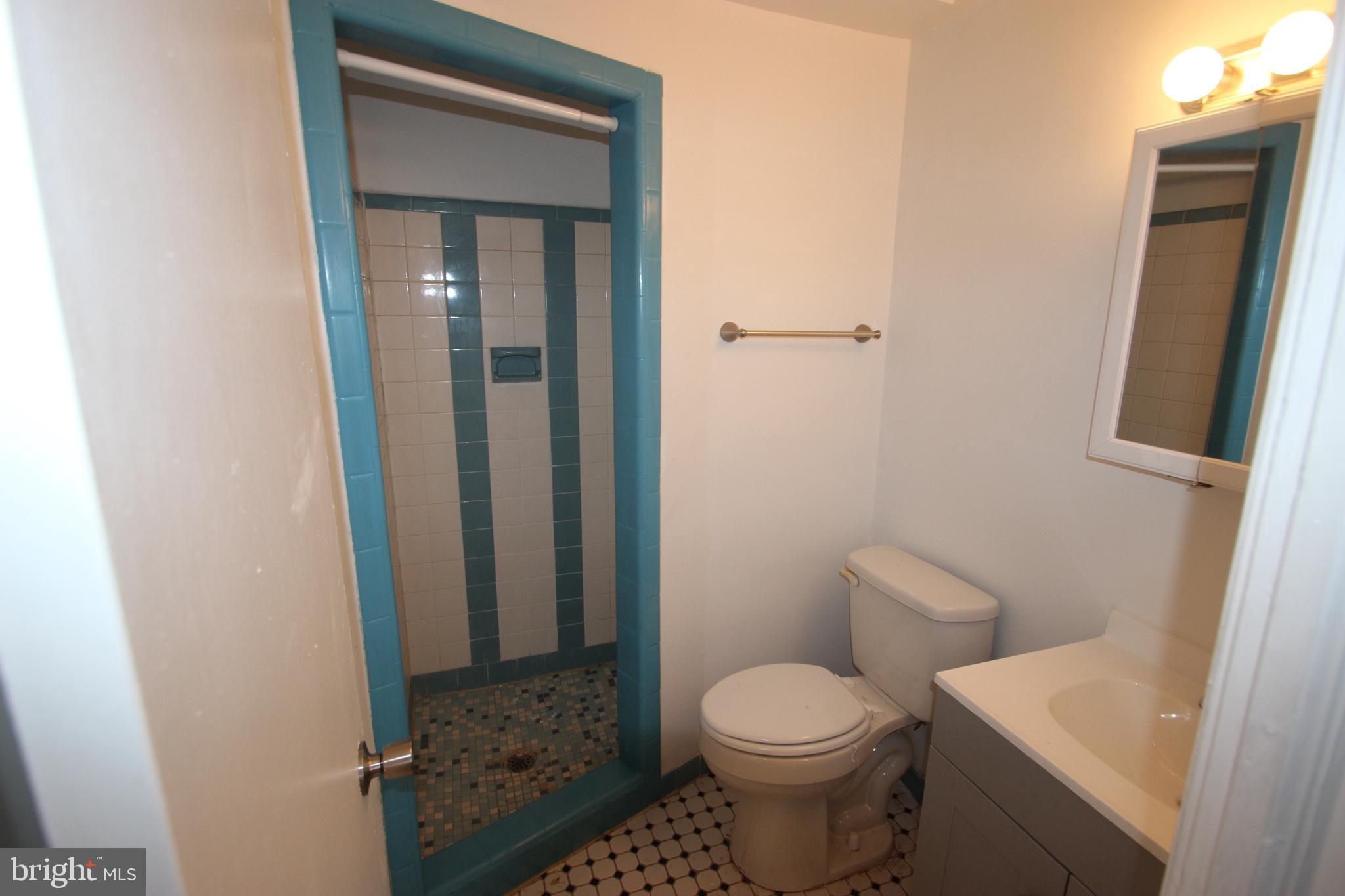 1511 Rainer Road Brookhaven, PA 19015 - Photo 35 of 43