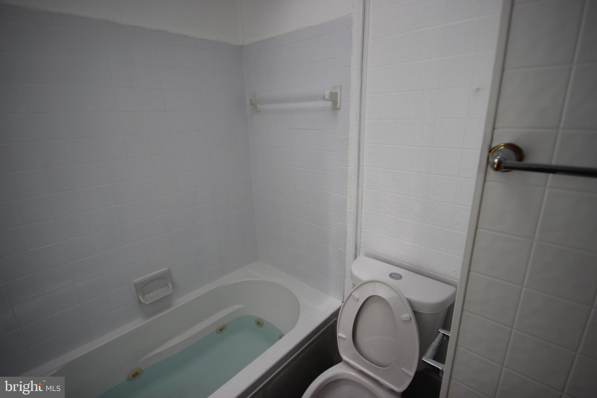 1511 Rainer Road Brookhaven, PA 19015 - Photo 36 of 43