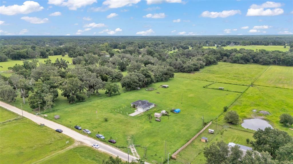 39360 Sparkman Road Dade City, FL 33525 - Photo 26 of 40 a view of a city