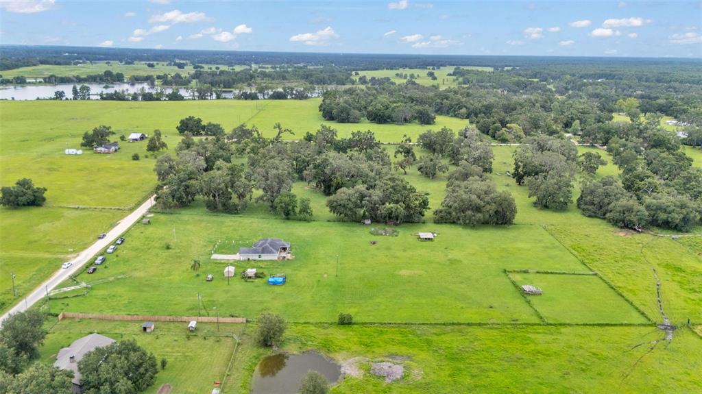 39360 Sparkman Road Dade City, FL 33525 - Photo 27 of 40 a view of a city