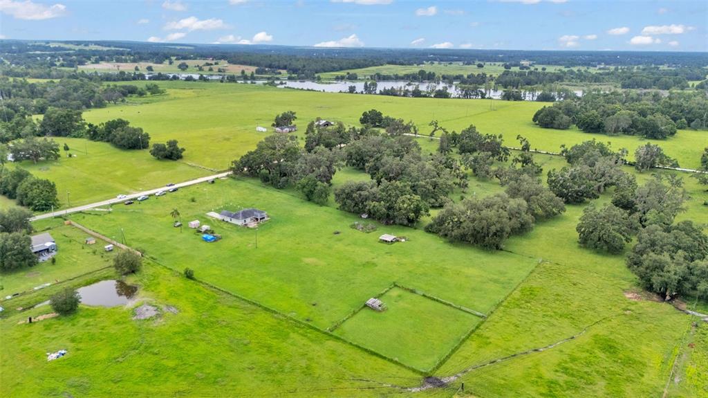 39360 Sparkman Road Dade City, FL 33525 - Photo 28 of 40 a view of a city