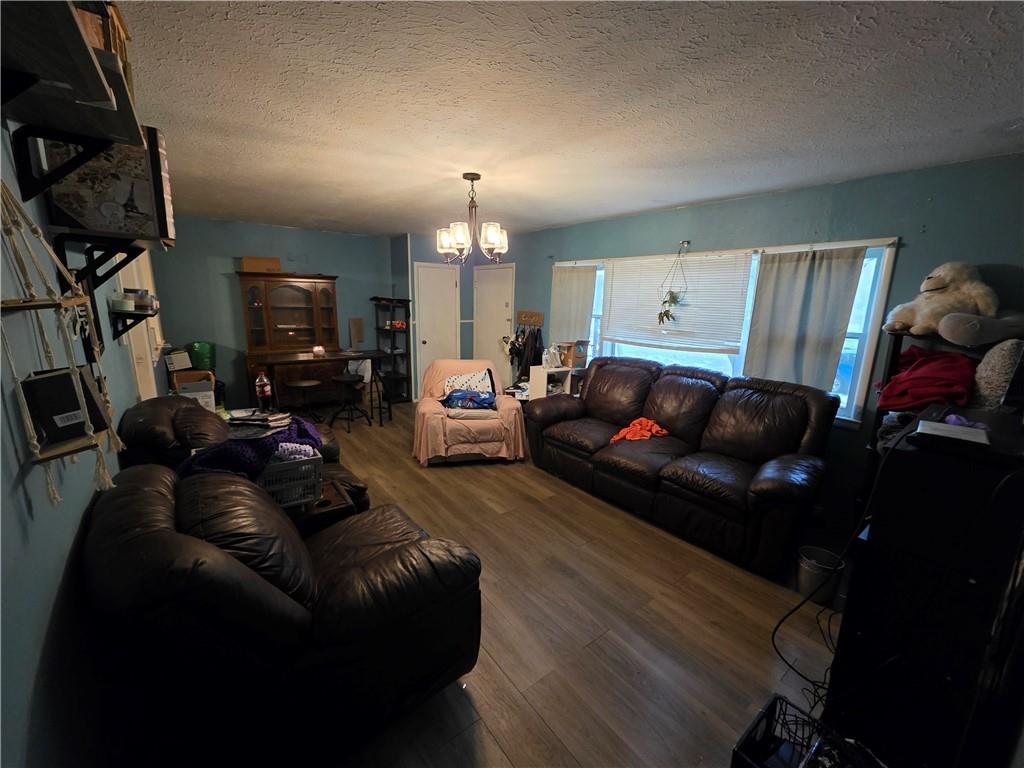 304 Warwick Road Coffeyville, KS 67337 - Photo 5 of 34