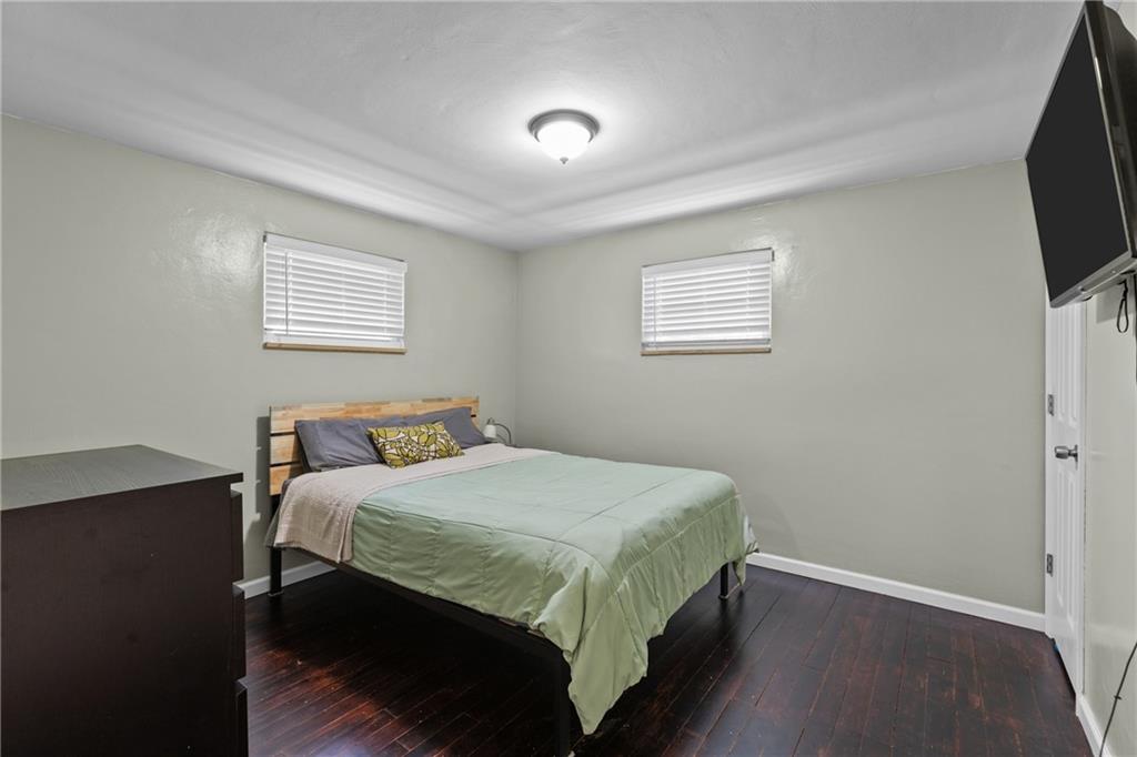 211 Bascom Avenue Pittsburgh, PA 15214 - Photo 17 of 28 Gallery Image 17
