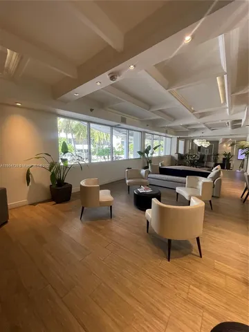 $460,000 | 100 Lincoln Road, Unit 1626, Miami Beach, FL 33139