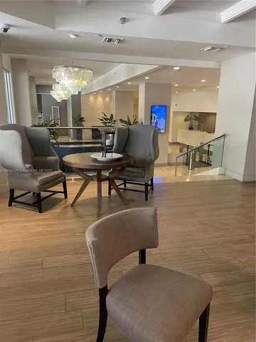 $460,000 | 100 Lincoln Road, Unit 1626, Miami Beach, FL 33139