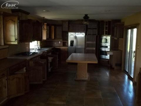10573 McCabe Road Brighton, MI 48116 - Photo 8 of 9 20252700-7.JPG