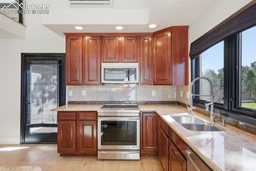 6530 Arequa Ridge Lane Colorado Springs, CO 80919 - Photo 26 of 50