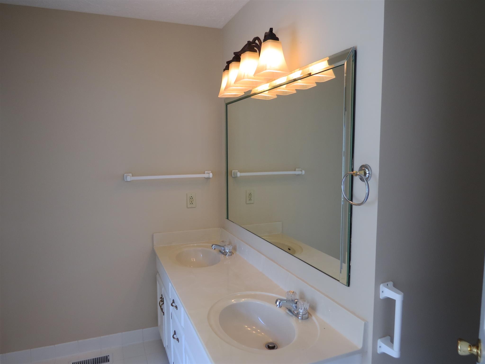 3416 Country Way Road Antioch, TN 37013 - Photo 18 of 28 Double vanity in master
