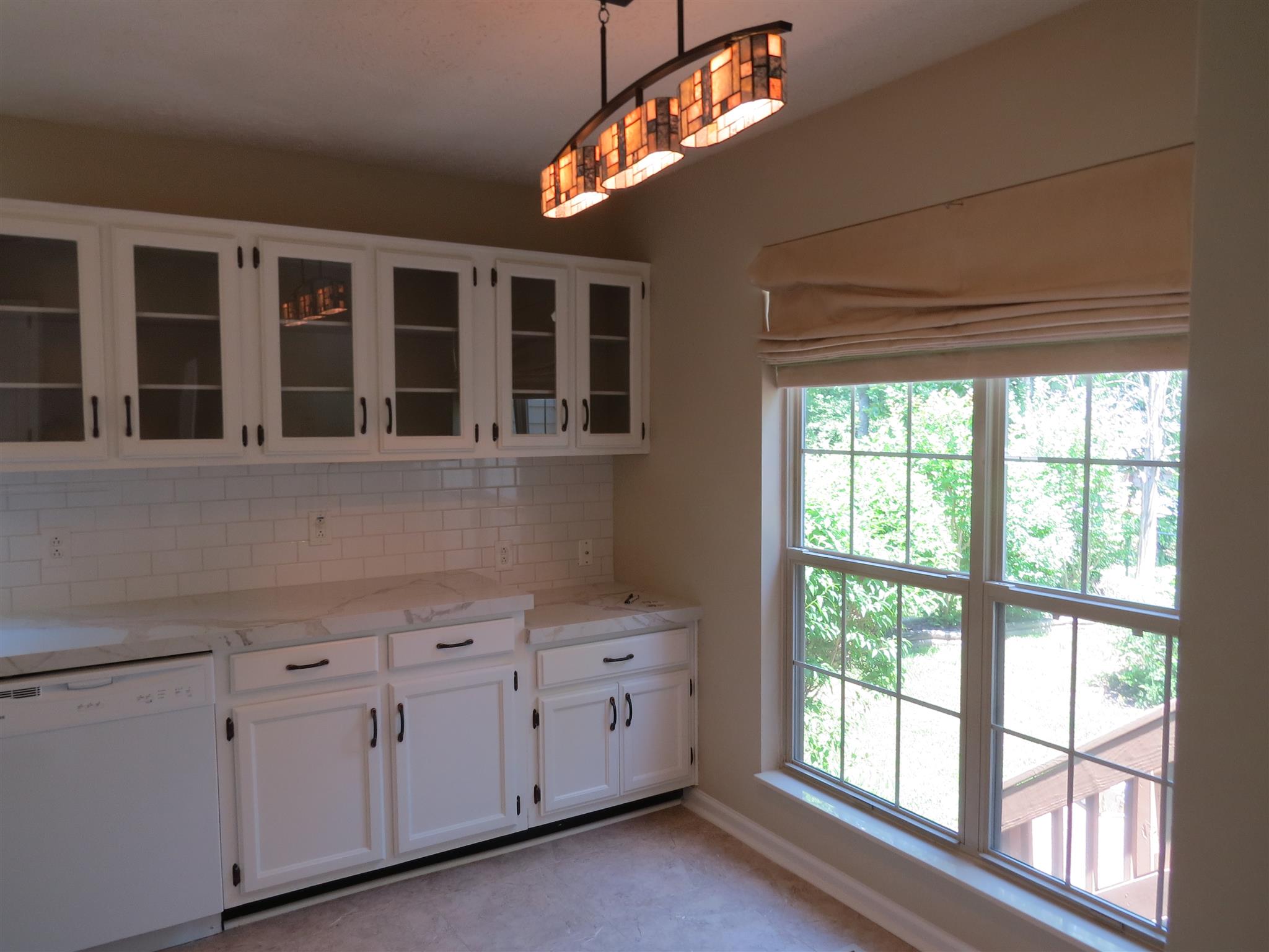 3416 Country Way Road Antioch, TN 37013 - Photo 4 of 28 Kitchen with lots of natural light