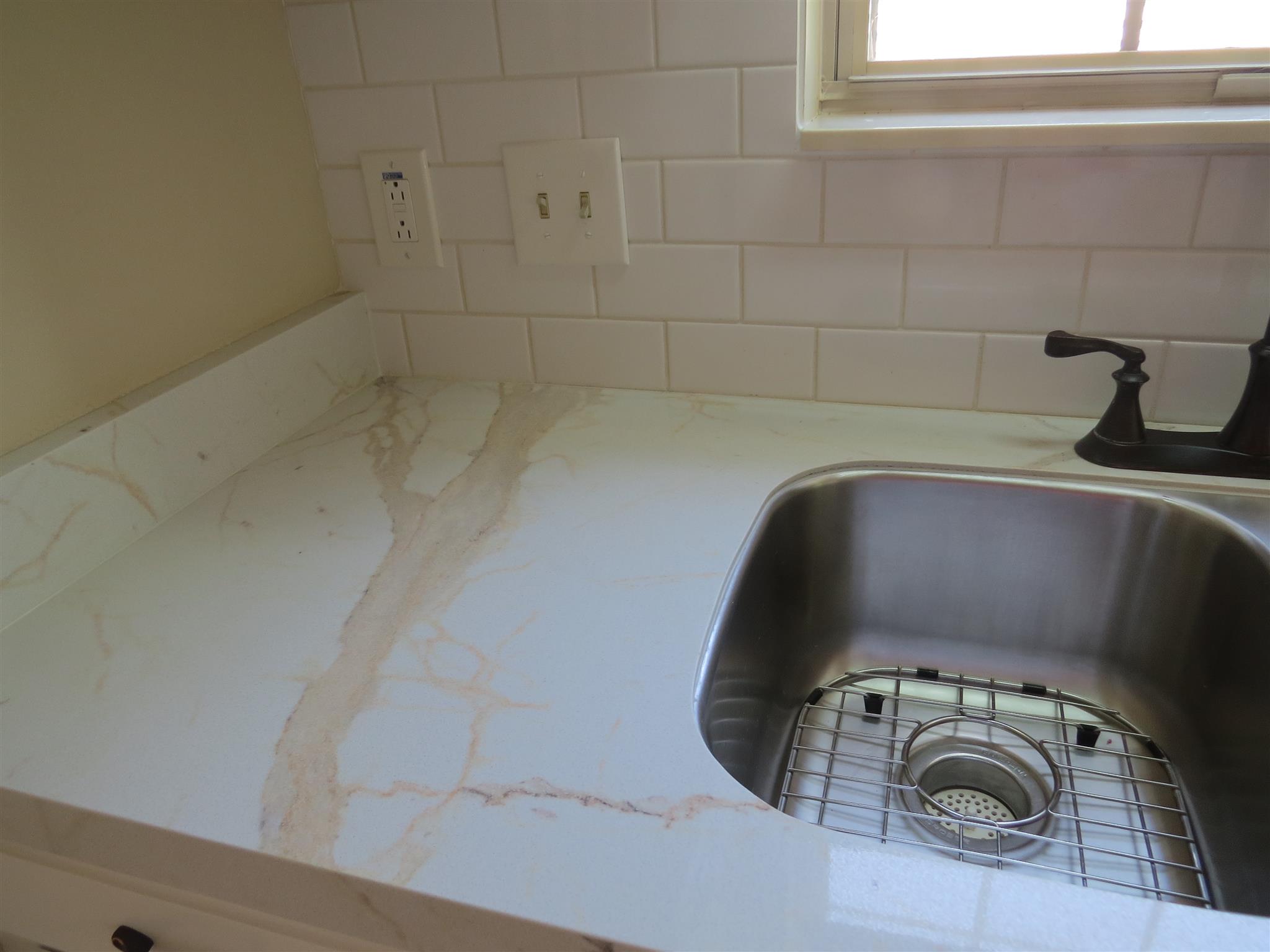 3416 Country Way Road Antioch, TN 37013 - Photo 8 of 28 Subway back splash with quartz counter tops