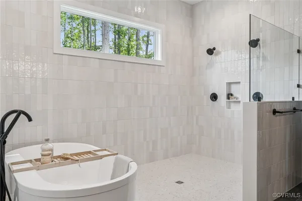 $824,900 | 1 Homestead Road, Lanexa, VA 23089