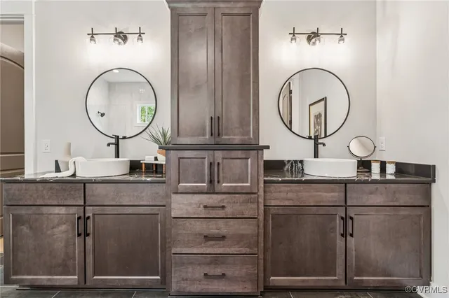 $824,900 | 1 Homestead Road, Lanexa, VA 23089