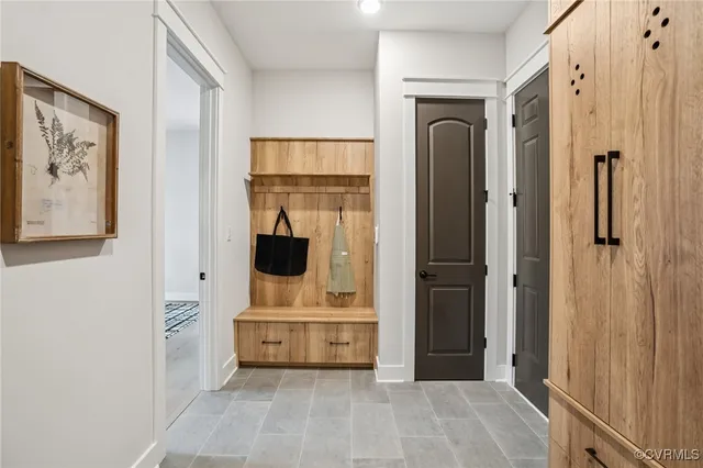 $824,900 | 1 Homestead Road, Lanexa, VA 23089