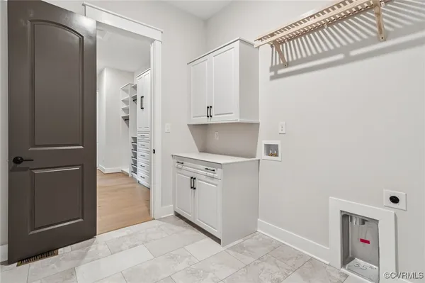 $824,900 | 1 Homestead Road, Lanexa, VA 23089