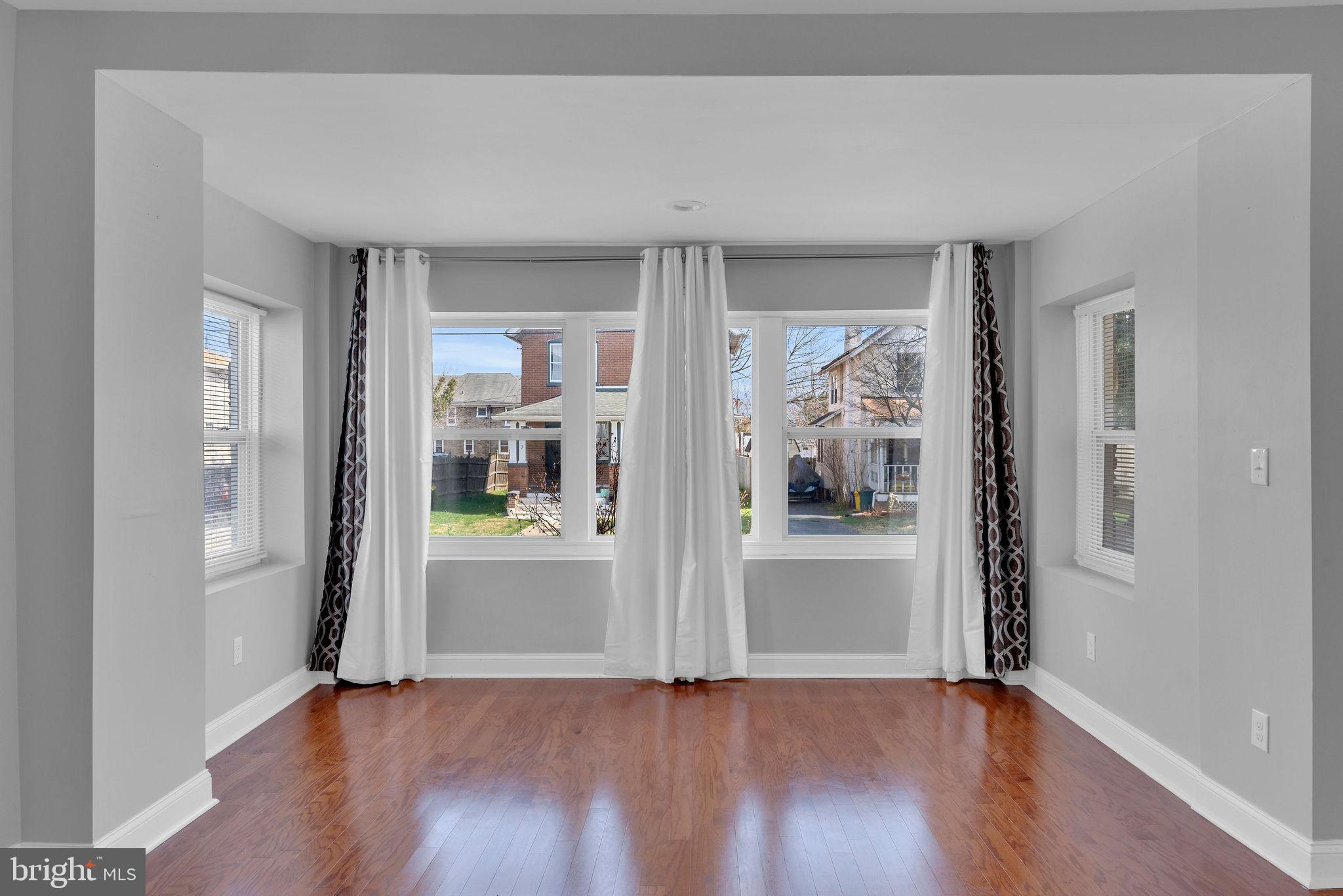 10 West Avon Road Brookhaven, PA 19015 - Photo 11 of 35 Gallery Image 11