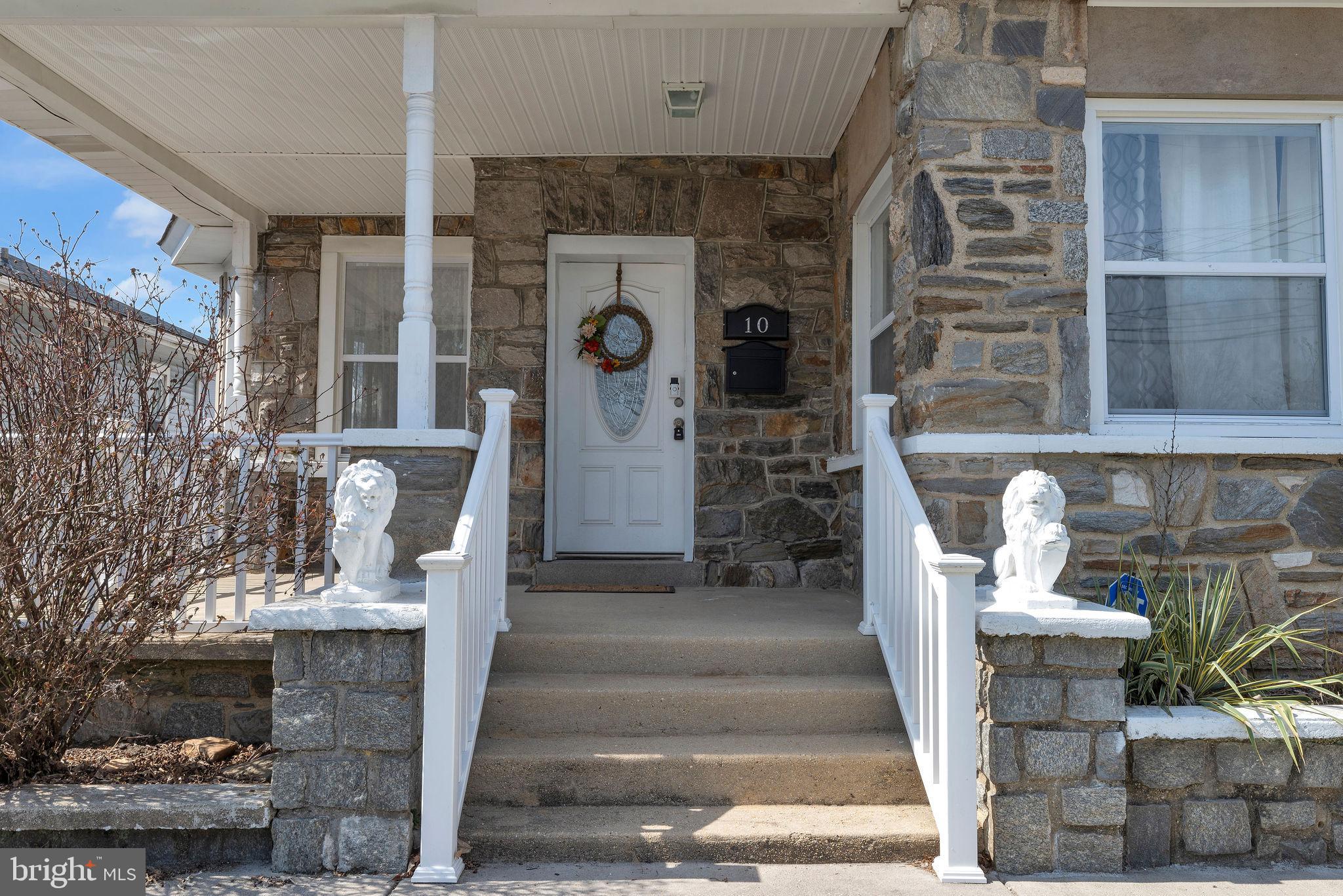 10 West Avon Road Brookhaven, PA 19015 - Photo 5 of 35 Gallery Image 5