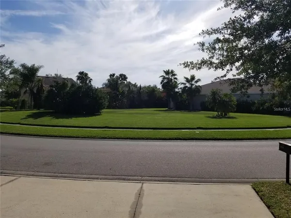 $3,750 | 6218 Bridgevista Drive, Lithia, FL 33547