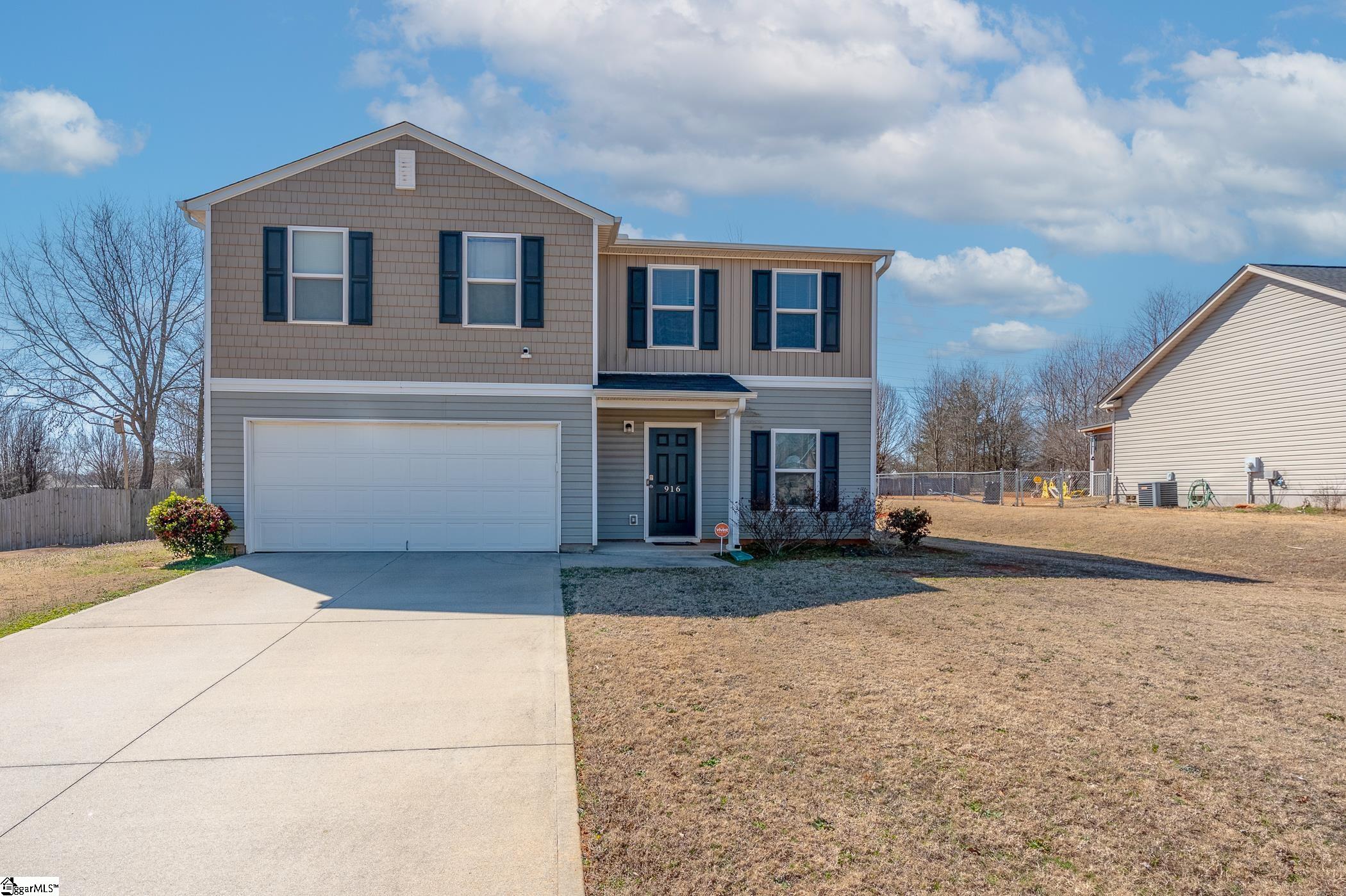 916 Echo Ridge Drive Duncan, SC 29334 - Photo 3 of 31 Gallery Image 3