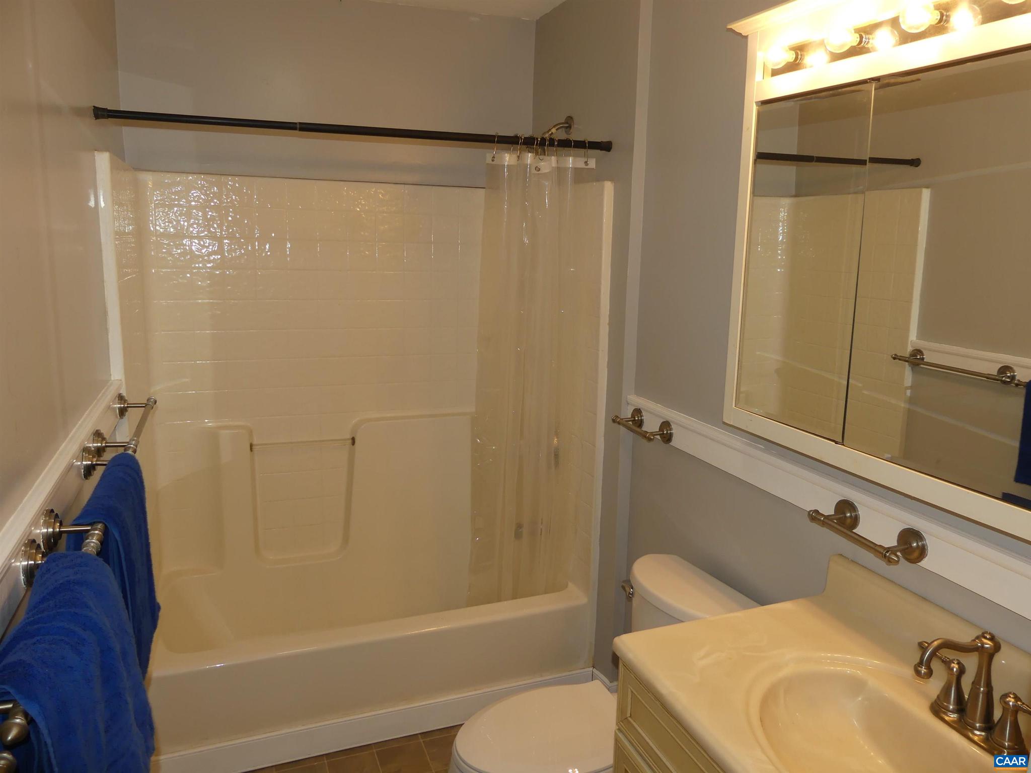 12018 Belfonte Road, Unit 1 Bumpass, VA 23024 - Photo 23 of 30